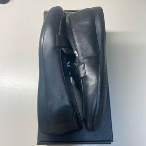 Naturalizer Genn Flow Flats- size 7.5